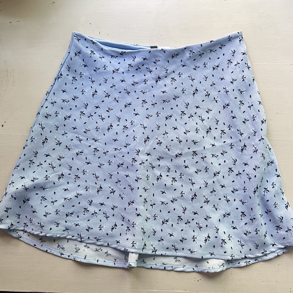H&M floral skirt